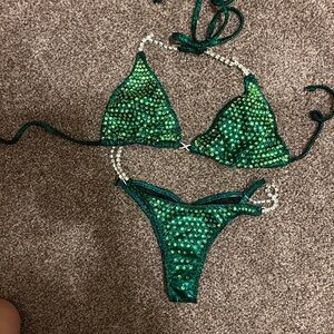 Green Competition Bikini
